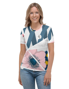 Peach petals Women's T-shirt